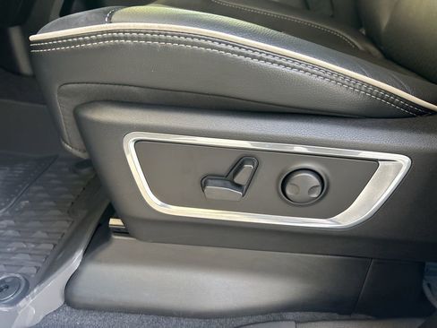 New 2025 RAM 1500 Laramie w/ Trailer Tow Group image 41