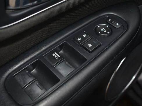 Used 2018 Honda HR-V EX image 20