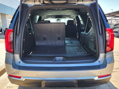 New 2026 GMC Yukon XL Elevation image 54