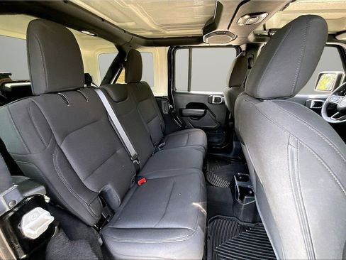 Certified 2023 Jeep Wrangler Unlimited Sport AWD/4WD image 23