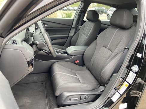 Used 2023 Honda Accord Sport image 17