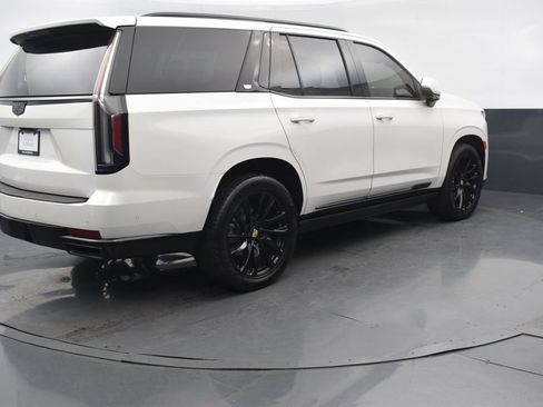 Used 2021 Cadillac Escalade Sport w/ Driver Assist Tech Package AWD/4WD image 6