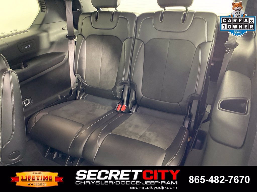 Used 2023 Jeep Grand Cherokee L Laredo AWD/4WD image 28