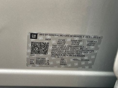 Used 2019 Chevrolet Equinox LT w/ Driver Convenience Package image 28