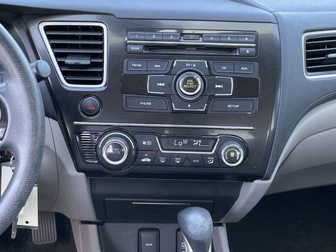 Used 2013 Honda Civic Hybrid image 16