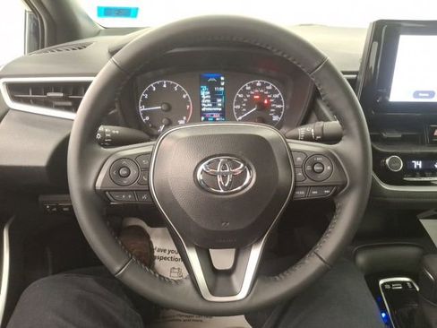 Used 2025 Toyota Corolla SE image 14