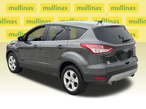 Used 2015 Ford Escape SE image 8