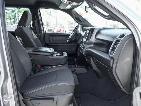 Used 2024 RAM 2500 Tradesman w/ Chrome Appearance Group image 40