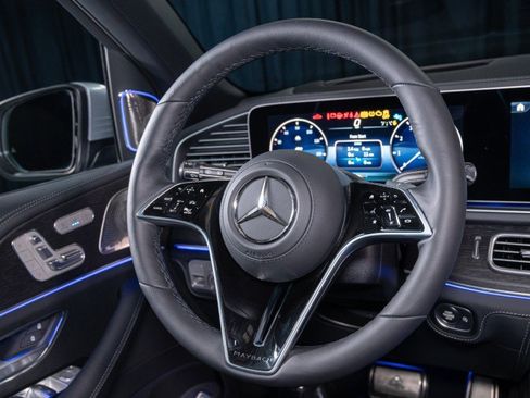 New 2026 Mercedes-Benz Maybach GLS 600 4MATIC image 16