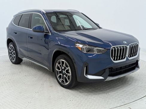 Used 2025 BMW X1 xDrive28i w/ Convenience Package AWD/4WD image 7