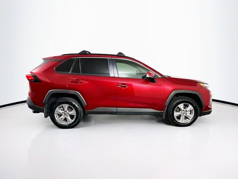 Used 2025 Toyota RAV4 XLE FWD image 10