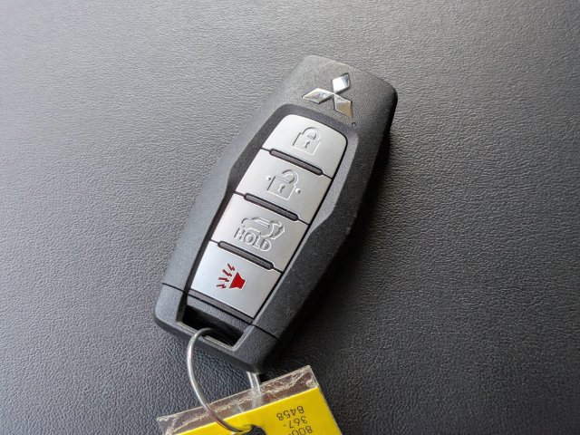 Used 2024 Mitsubishi Outlander SE AWD/4WD image 29
