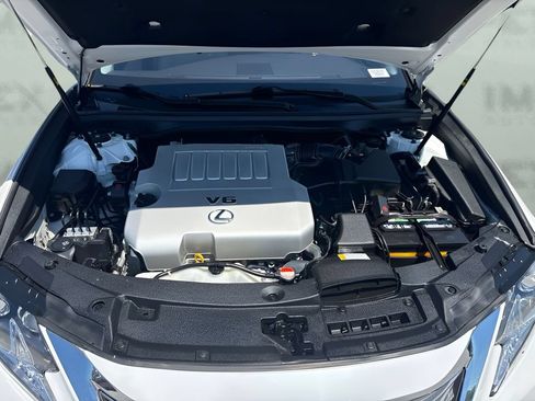 Used 2016 Lexus ES 350 w/ Luxury Package w/Wood Trim FWD image 31