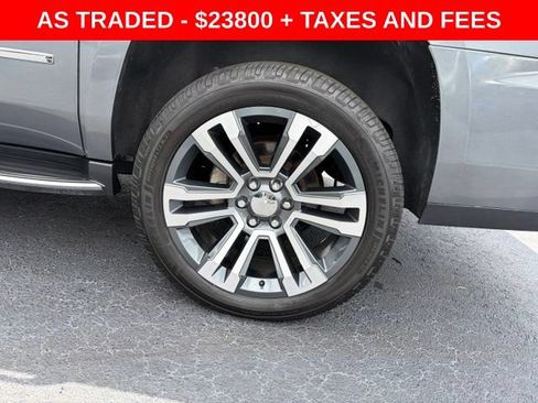 Used 2020 GMC Yukon XL SLT w/ Premium Edition RWD image 10
