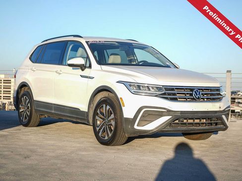 Used 2022 Volkswagen Tiguan S FWD image 3