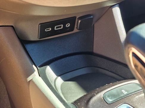 Used 2022 Chevrolet Malibu LS image 27