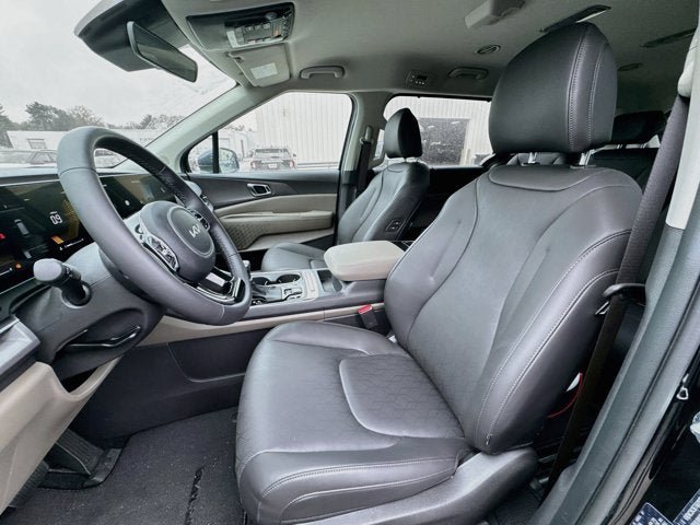 Certified 2026 Kia Carnival EX FWD image 21
