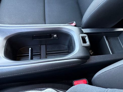 Used 2019 Honda HR-V LX image 26