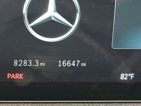 Used 2025 Mercedes-Benz GLA 250 image 15