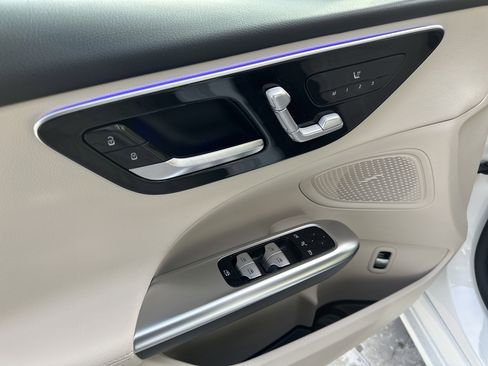 Certified 2025 Mercedes-Benz C 300 4MATIC Sedan image 15