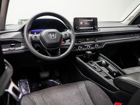 Used 2024 Honda Accord EX image 5