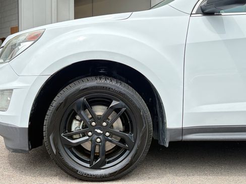 Used 2017 Chevrolet Equinox LT w/ Sport Edition FWD image 10