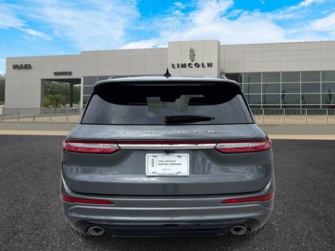 New 2026 Lincoln Corsair Premiere FWD image 4