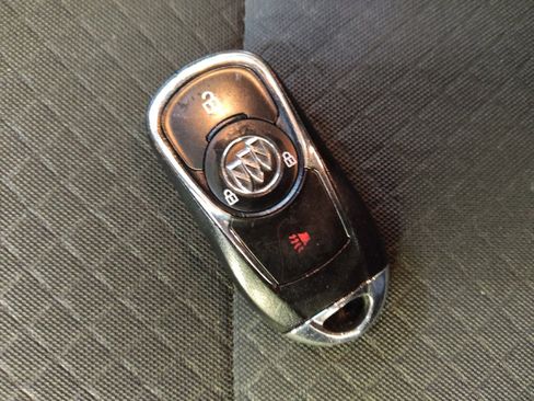 Used 2017 Buick Encore Preferred FWD image 32