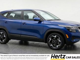 Used 2025 Kia Seltos S video 1