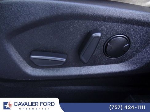Certified 2023 Ford Edge SEL w/ Convenience Package AWD/4WD image 7