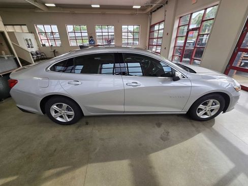 Used 2022 Chevrolet Malibu LS w/ Driver Confidence Package II FWD image 8