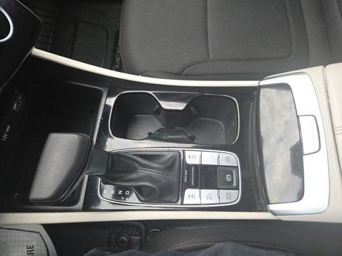 Used 2023 Hyundai Tucson SE AWD/4WD image 25