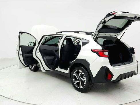 Used 2025 Subaru Crosstrek 2.0i Premium AWD/4WD image 10