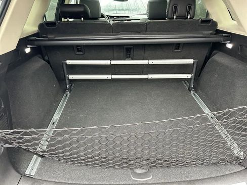 Used 2017 Cadillac XT5 Luxury w/ Driver Awareness Package image 14