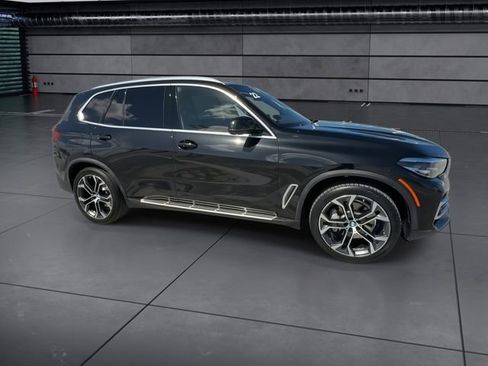 Used 2022 BMW X5 sDrive40i w/ Premium Package image 9