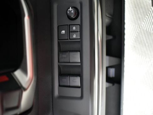 New 2026 Toyota Tundra SR5 AWD/4WD image 12