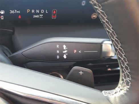 Used 2025 Buick Enclave Preferred image 30