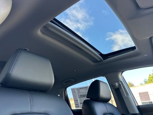 New 2027 Honda HR-V EX-L image 40