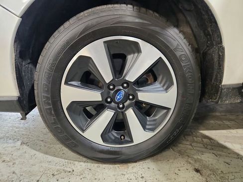 Used 2017 Subaru Forester 2.5i Limited image 27