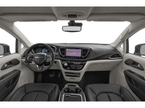 Used 2024 Chrysler Pacifica Limited FWD image 11