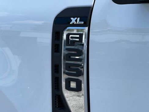 Used 2025 Ford F250 XL RWD image 22