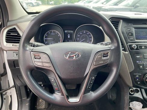 Used 2017 Hyundai Santa Fe Sport AWD/4WD image 10