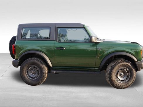 Certified 2025 Ford Bronco 2-Door w/ Sasquatch Package image 3