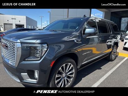 Used 2021 GMC Yukon XL Denali w/ Denali Premium Package