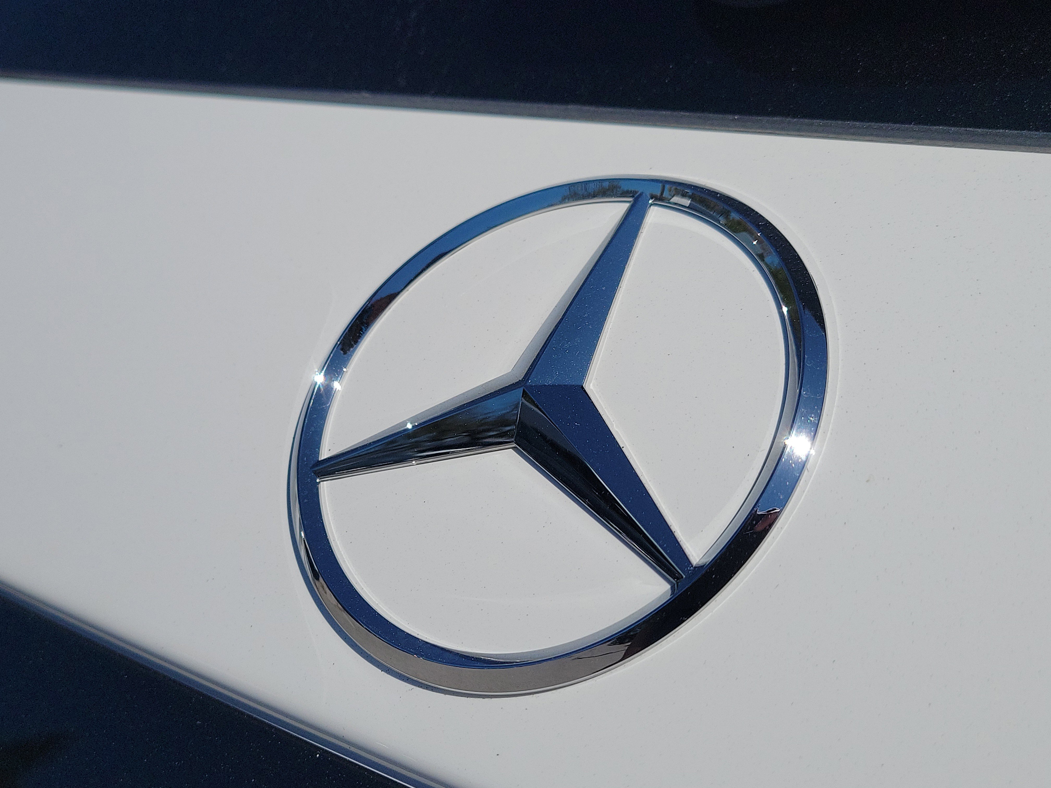 Used 2026 Mercedes-Benz GLC 300 image 19