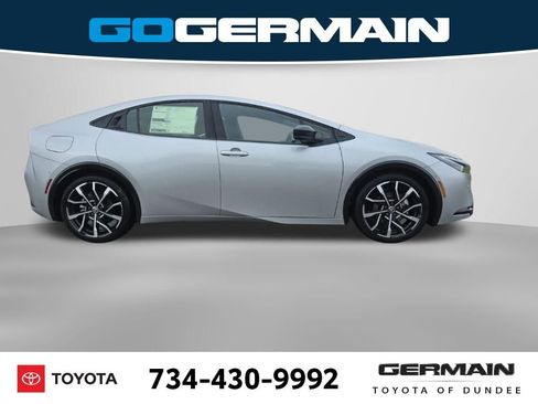 New 2026 Toyota Prius Plug-In Hybrid image 7