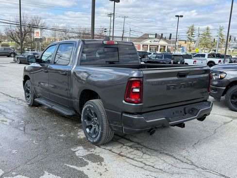 New 2026 RAM 1500 Express AWD/4WD image 9