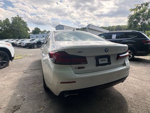 Used 2023 BMW 530i xDrive w/ Premium Package AWD/4WD image 10