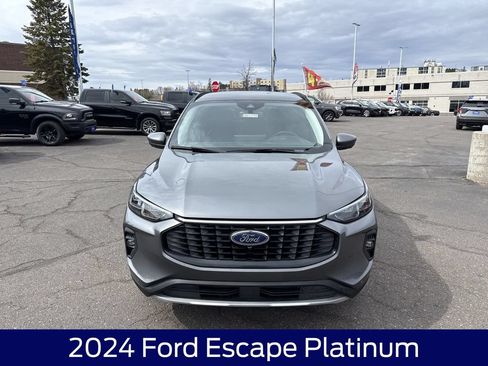 Used 2024 Ford Escape Platinum AWD/4WD image 4