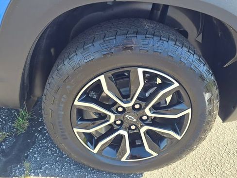 Used 2024 Chevrolet TrailBlazer ACTIV w/ Driver Confidence Package FWD image 14
